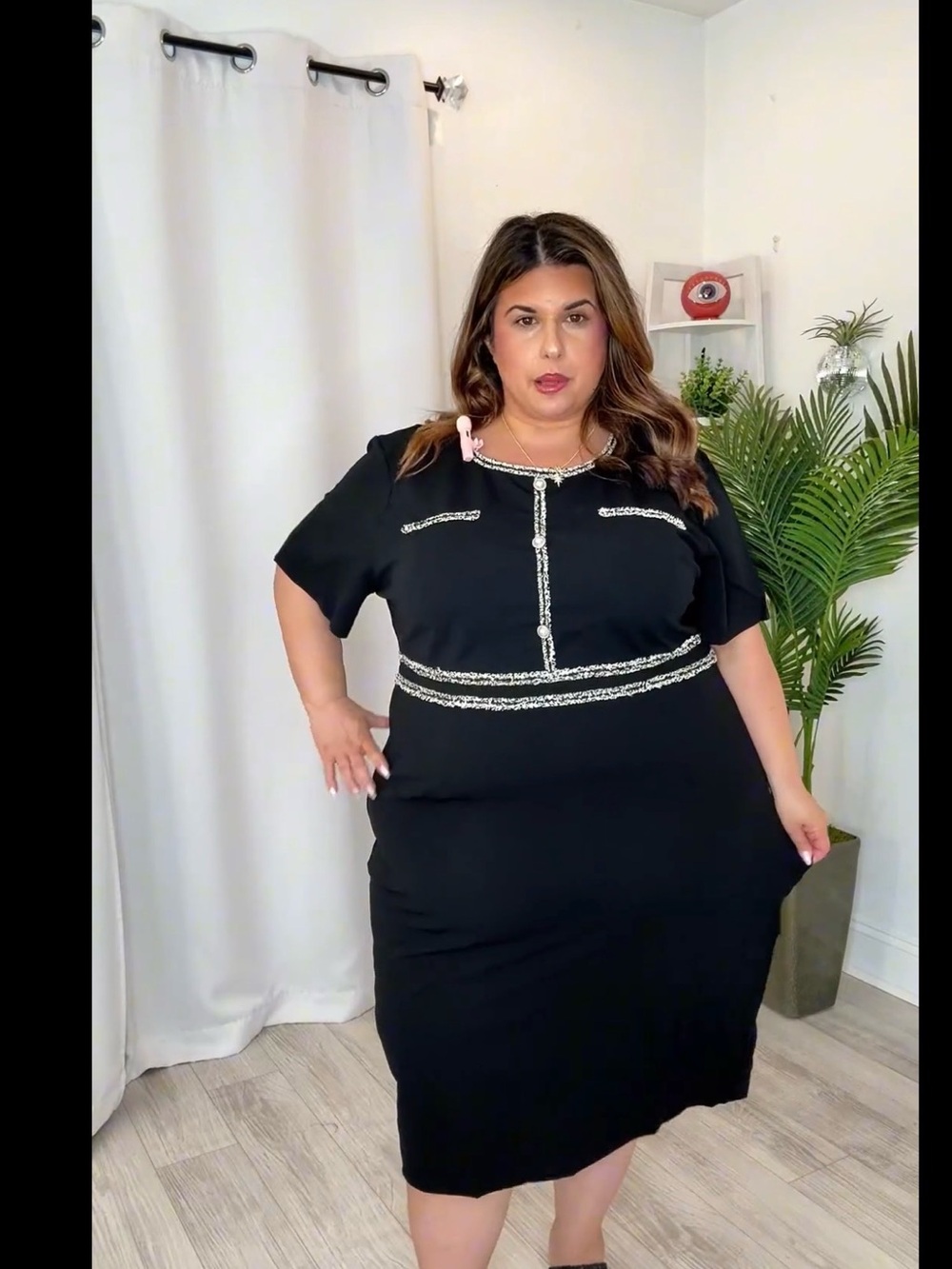 Elegant Black Plus-Size Dress
